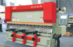 國內(nèi)的數(shù)控折彎機(jī)在哪些領(lǐng)域得到了飛躍的突破呢